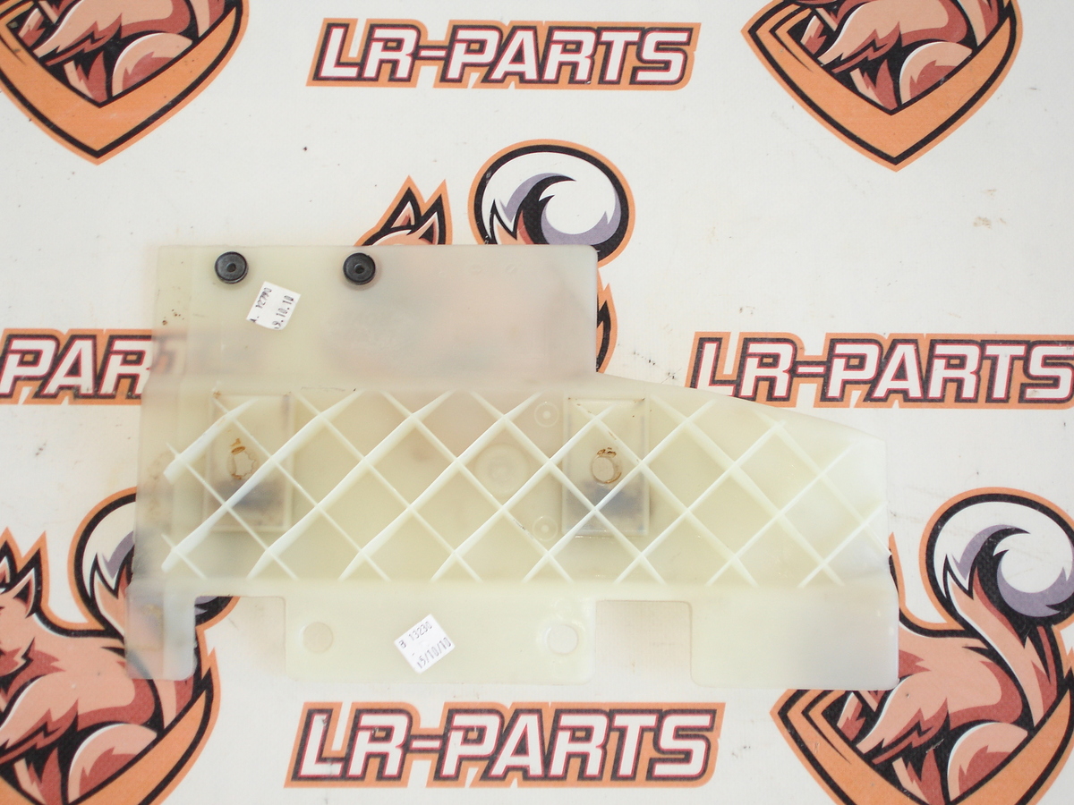 YPO000080 Накладка підлоги RANGE ROVER L322 2002-2013 Б/У